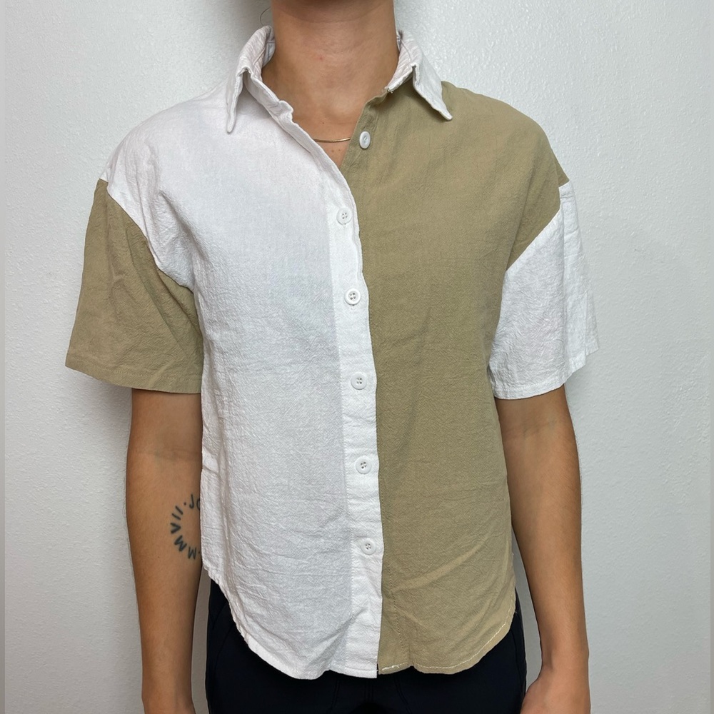 XS Two Toned Button Up Tee